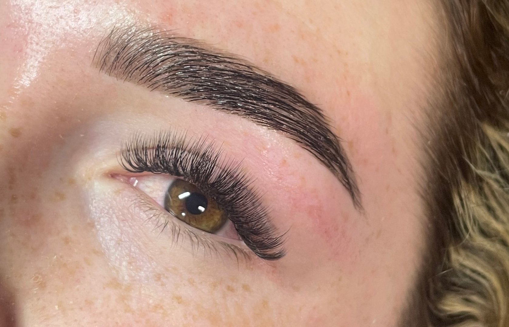 Brow lamination and hybrid tint